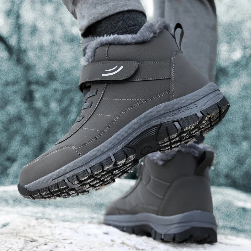 Men's Casual Winter Snow Boots with Plush Lining Non-Slip Ankle Design