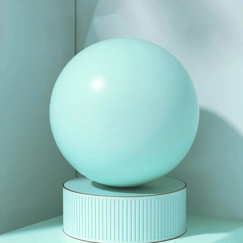 Women Gym Yoga Fitness Ball Anti-Explosion 25cm Pilates Mini Ball for Sculpting