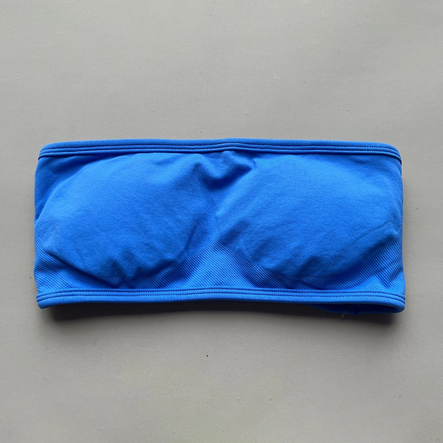 Ashlimocn Backless Bandeau Sports Bra For Yoga And Gym