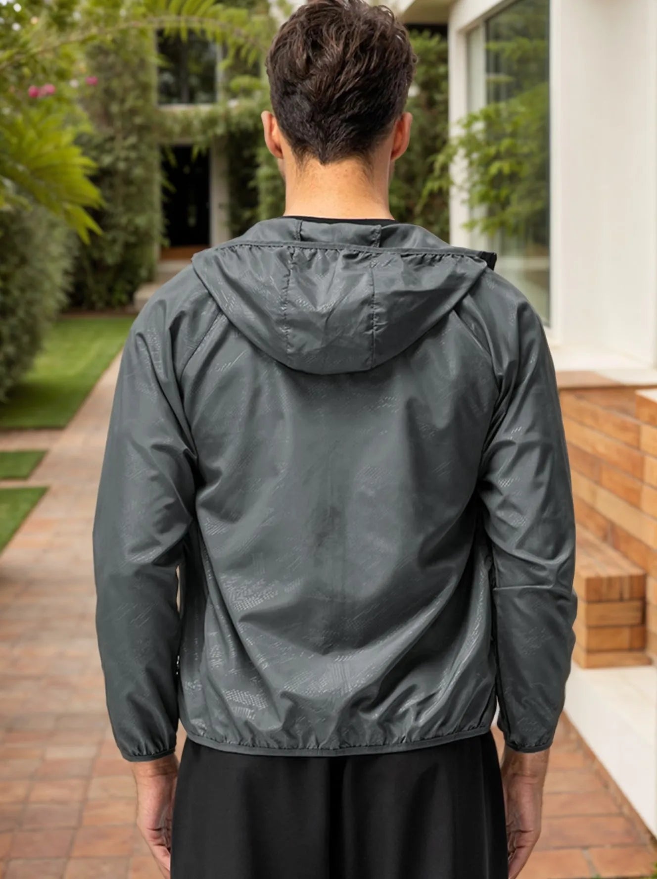 Men's Lightweight Sports Jacket for Running and Outdoor Training Activities
