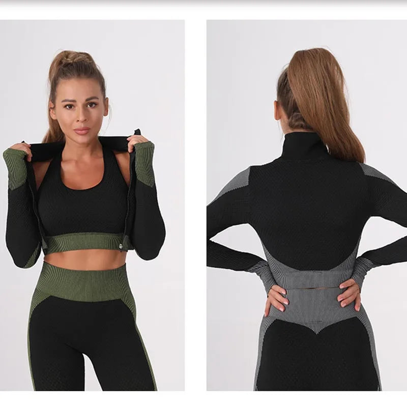 Summer Womens Yoga Set Seamless Fast Drying Three Piece