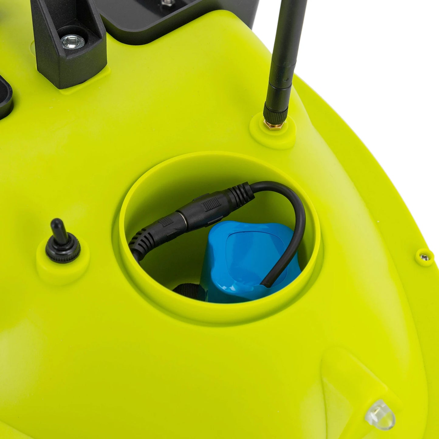Rechargeable GPS Bait Boat With 2 Batteries And 16 Positioning Points